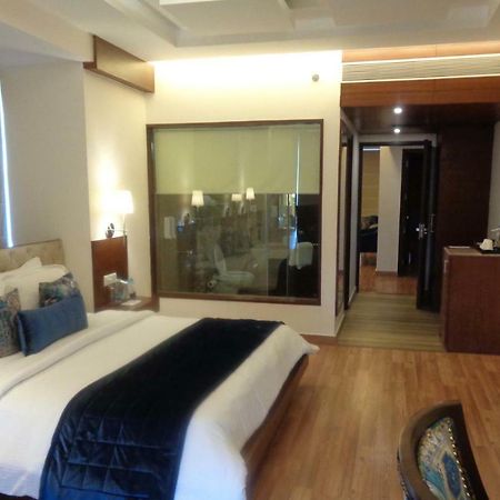 Rs Sarovar Portico Palampur Exterior photo