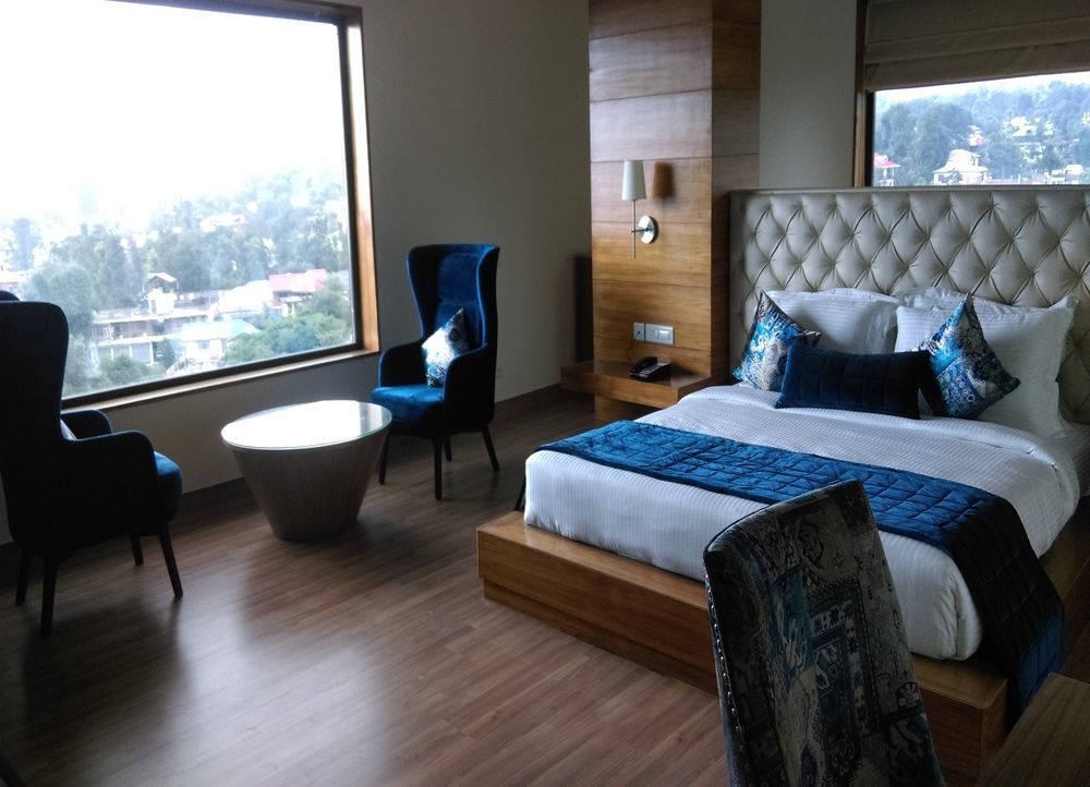 Rs Sarovar Portico Palampur Exterior photo