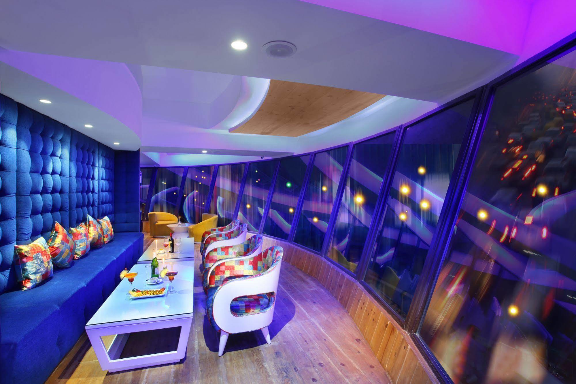 Rs Sarovar Portico Palampur Exterior photo